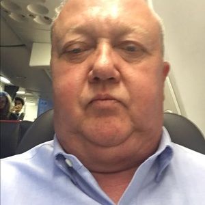 Meet your Posher, Louis